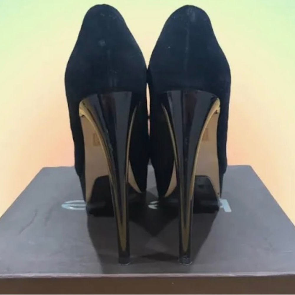 Elegant Black Women's Heels NWOB - Picture 4 of 5